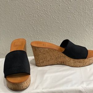 Dulce Vita Wedge Slide